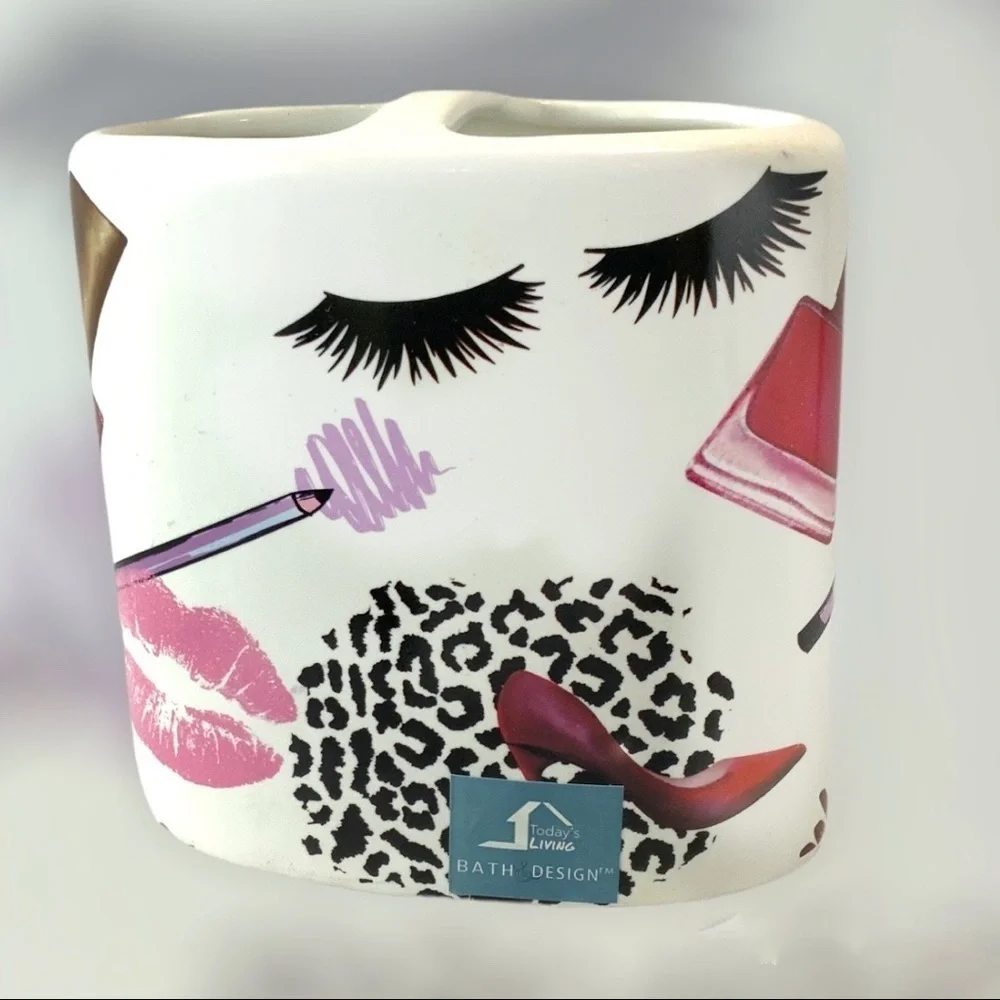 Fashion Girl Boss Toothbrush Holder Ceramic Bath Accessory Makeup Animal Print